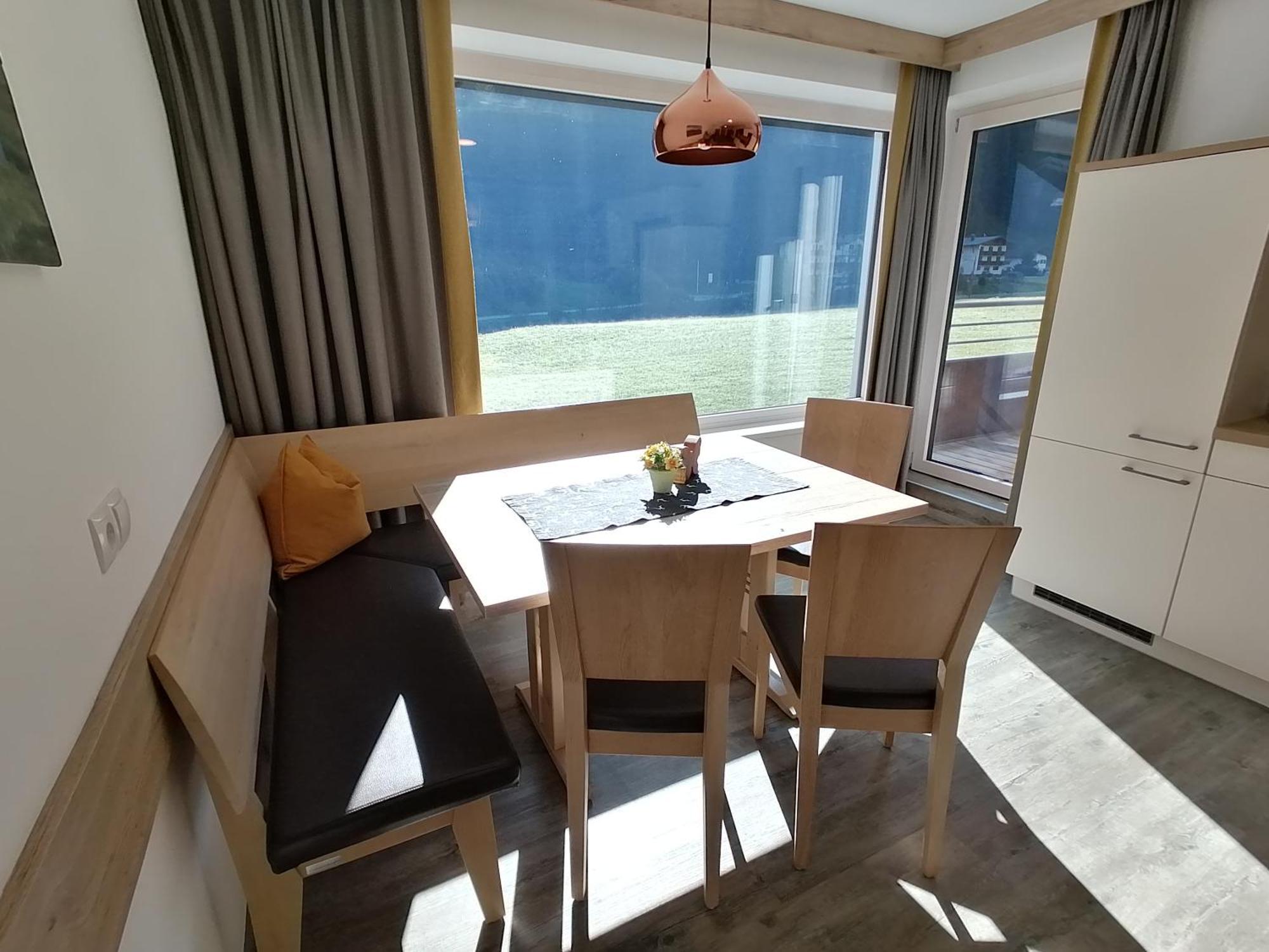 Ferienwohnung Alps Tux Exterior foto